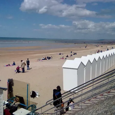 Caprice Des Deux * Cabourg